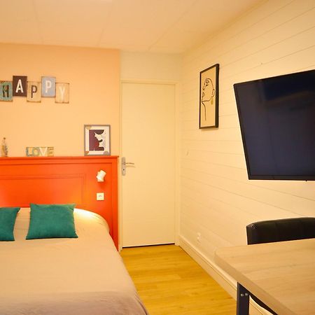 Studio Moderne Et Tout Equipe Au Coeur De Bourbourg - Gare A Proximite מראה חיצוני תמונה